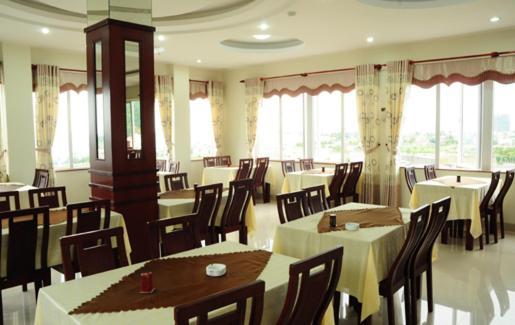 Canh Buom Hotel ダナン市 エクステリア 写真